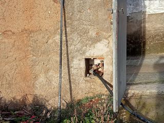 Solar Cáceres 456 m² con agua y energía eléctrica