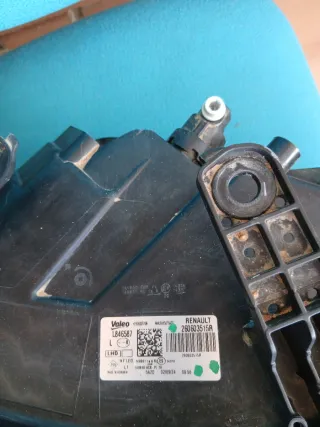 Faro Dacia Duster Izquierdo 2024-2026