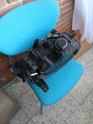 Faro Dacia Duster Izquierdo 2024-2026