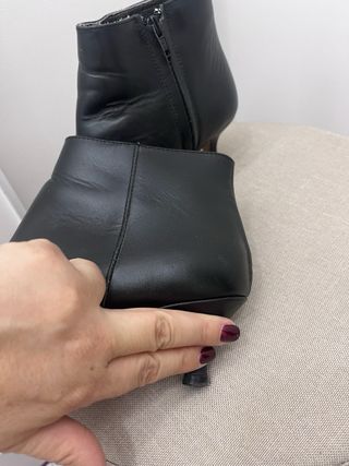 Botines Vienty Piel Talla 38 Tacón Bajo