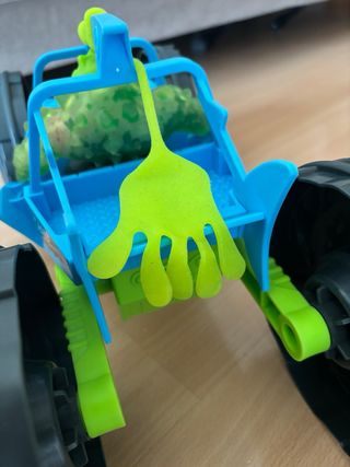 Coche Go Jit Zu Tiburón