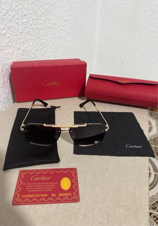 Gafas Cartier Negras y Doradas