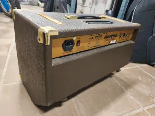 Amplificador Hartke AC75 Marrón/Dorado