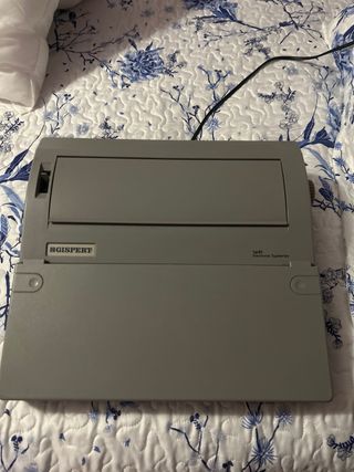 Máquina de escribir GISPERT TW91