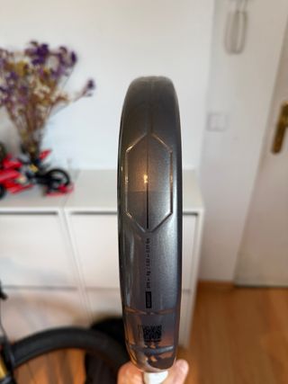 Kuikma Hybrid Carbon Pala de Padel