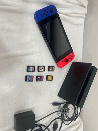 Nintendo Switch Rosso/Blu + Giochi
