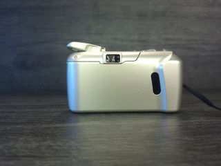 Olympus MJU II Zoom 80 Cámara 35mm Analogica