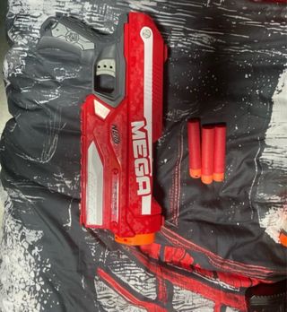Nerf Mega Blaster con Dardi