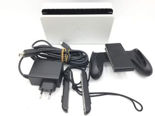 E633832-0 Nintendo Switch