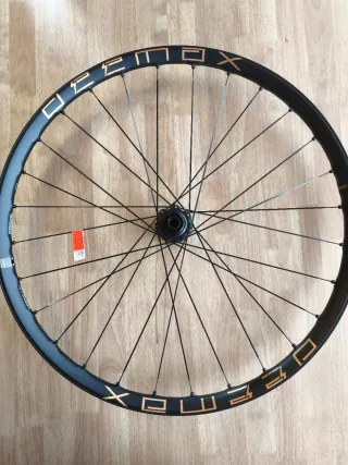 Rueda Delantera *NUEVA* Mavic edeemax S 30 29" 6T