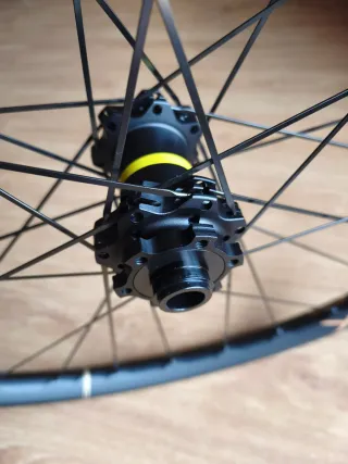 Rueda Delantera *NUEVA* Mavic edeemax S 30 29" 6T