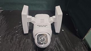 Cámara eufy Floodlight E30