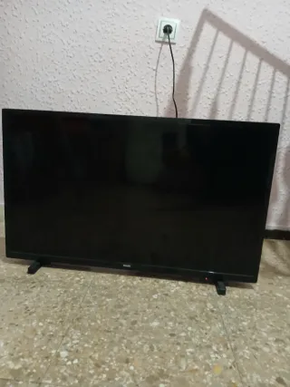 Televisión Philips Negra de 40 pulgadas solo oy 20