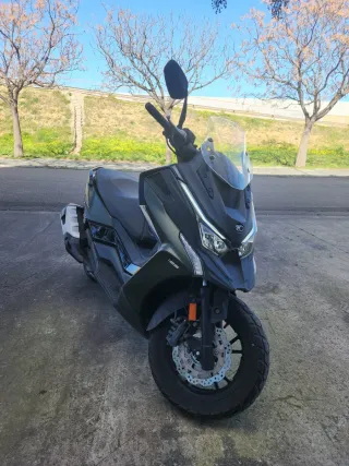Kymco DTX 125 Scooter