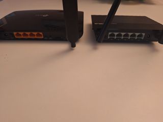 Router TP-Link Archer MR200 4G LTE + Asus RT