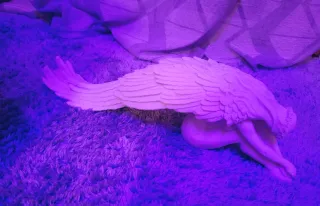 Figura Ángel Blanco Sentado