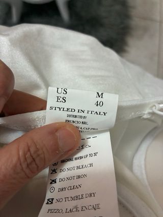 Sottoveste bianca con pizzo