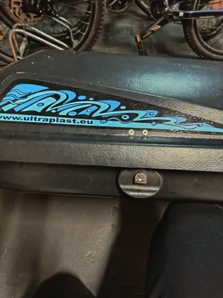 Cofre de techo y baca coche