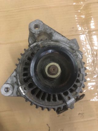 Alternador Toyota DENSO 12V Rav 4