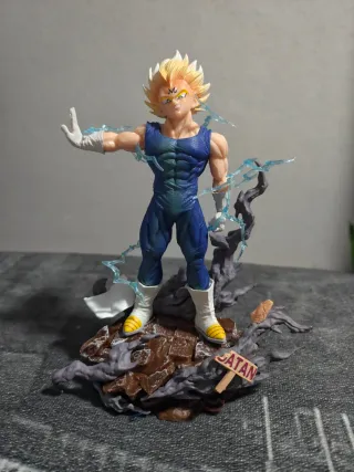 Figura Vegeta Majin