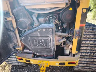 Minicargadora Caterpillar 277B