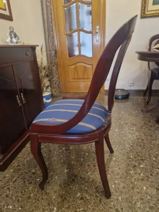 Juego 4 Sillas Madera Tapizadas Clásicas