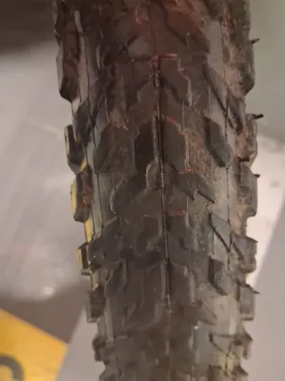 Cubierta Michelin Country 26x2. 0