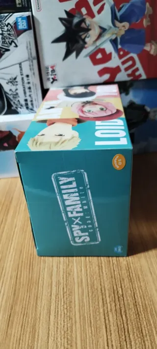 Figura Spy x Family Code: White