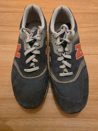 Tênis New Balance Azul e Vermelho