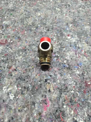 Válvula seguridad caldera Ferroli DOMIproject F24