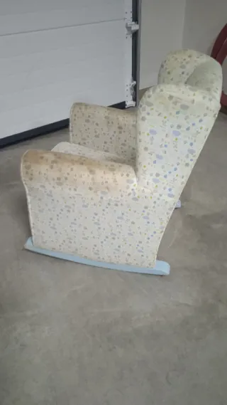 Sillón mecedora infantil tela