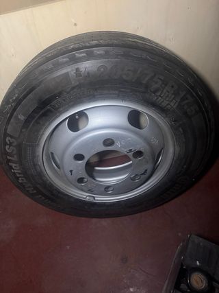 Continental Hybrid LS3 Camión Llanta