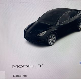 Tesla Model Y 2023
