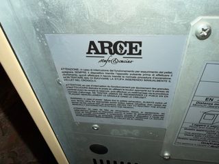 Estufa de pellets ARCE con panel digital