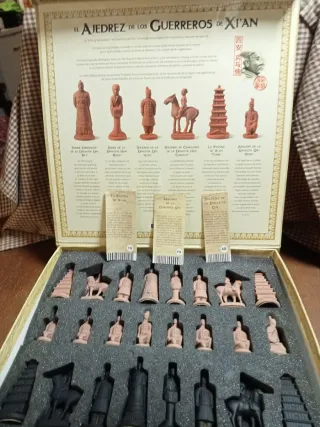 Ajedrez Guerreros de Xi'an con Caja