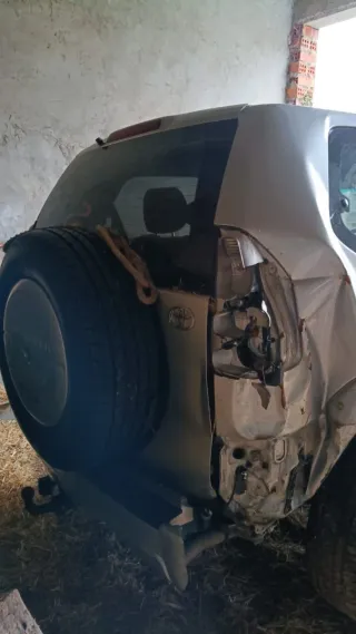 Toyota Land Cruiser 100 2003