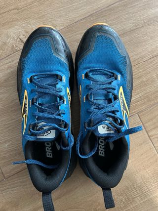 Zapatillas Brooks Cascadia Trail Running