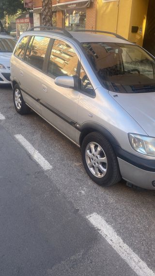 Opel Zafira 2003