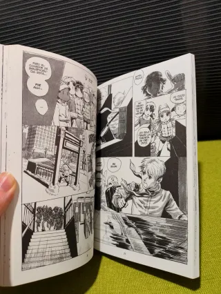 Los detectives muertos