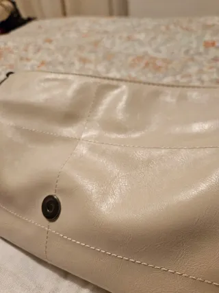 Bolso cadena Zara color crema