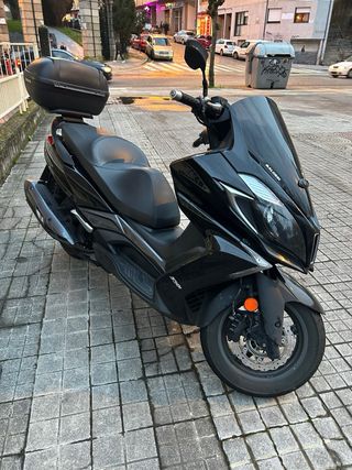 Kymco Super Dink 350i – 2017