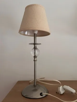 Lámpara de mesa metal y cristal