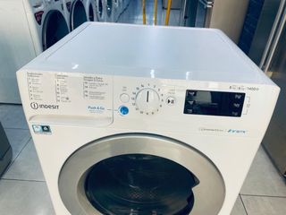 Lavadora Indesit 8kg 1400rpm