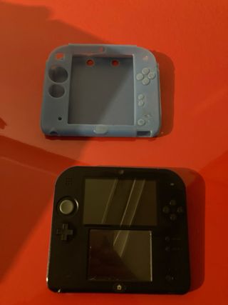 Nintendo 2DS Azul + Funda Protectora