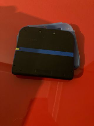 Nintendo 2DS Azul + Funda Protectora