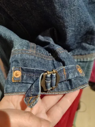 Cazadora vaquera DKNY azul