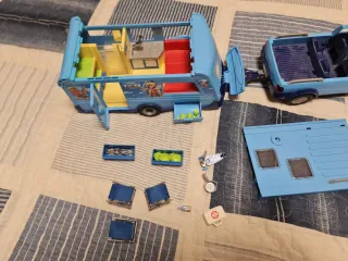 Coche y caravana Playmobil