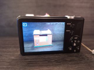 Samsung PL210 Cámara Digital 14.2MP Rosa