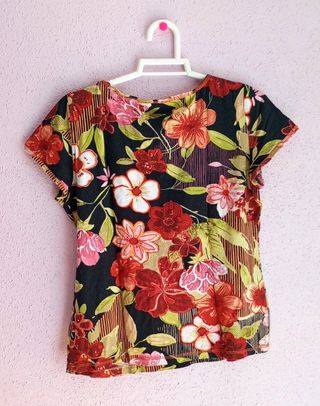 2 Blusas florales estampadas XXXL/46