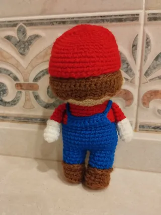 Mario Bros muñeco Amigurumi